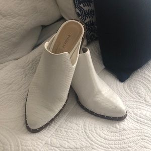 Chinese Laundry white snakeskin bootie mules!!